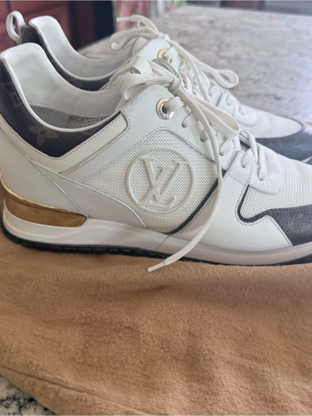 Louis Vuitton White & Brown Women's LV Low-Top Sneakers with Gold Accent - Picture 4 of 9